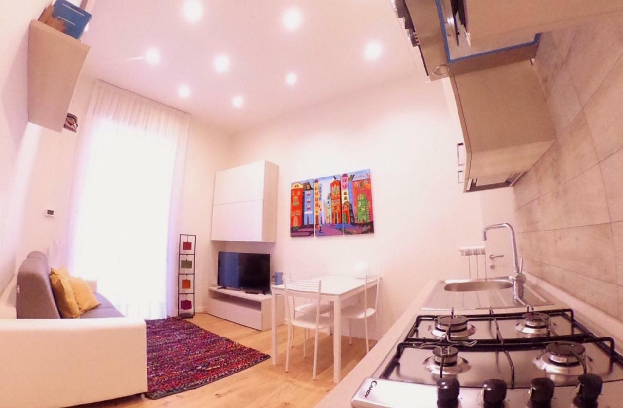 Casa "G&G Pignasecca" Apartment Наполи Екстериор снимка